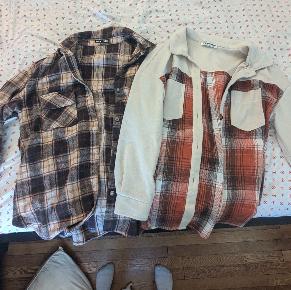 Bundle of 2 flannel shackets